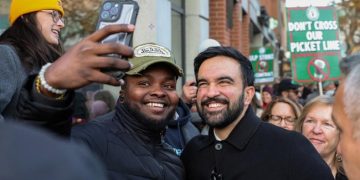 Zohran Mamdani Dilantik Jadi Wali Kota New York, Babak Baru Kepemimpinan Muslim di Kota Terbesar AS