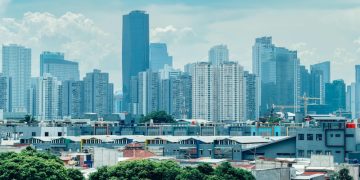 Jakarta Sibuk, Keluarga Jangan Ikut Lelah: Kenapa Waktu Berkualitas Itu Isu Kebijakan