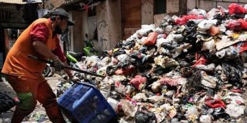 Ironi Sampah di Jantung Jakarta: Kota Global yang Masih Bingung Mengurus Sampahnya