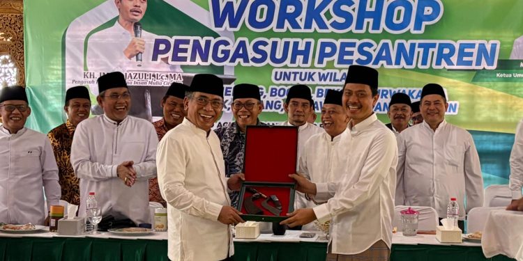 Gus Yahya Apresiasi Gerakan Kiai Imam Jazuli Menyiapkan Pesantren Menghadapi Disrupsi