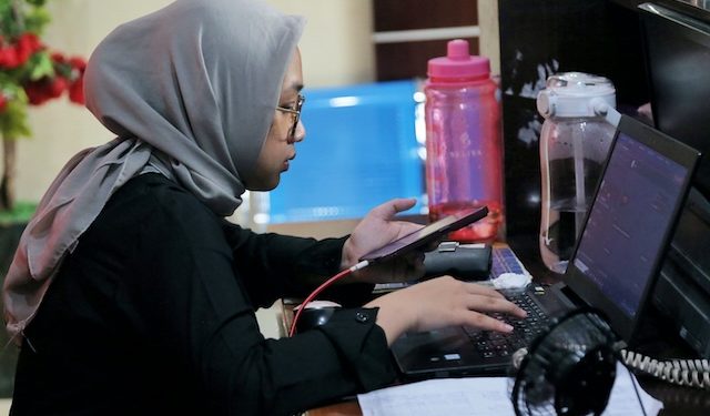 Saat Lapangan Kerja Formal Sulit Ditembus, Bisakah Padat Karya Jadi Solusi?