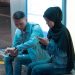 Lulusan Baru Makin Banyak, Lapangan Kerja Bertambah Secepat Itu, Nggak?