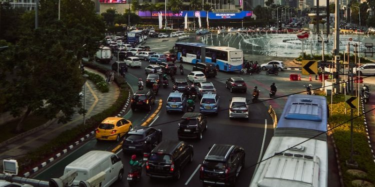 Jakarta Dalam Angka: Berapa Banyak Waktu Hidup Kita Habis di Jalan?