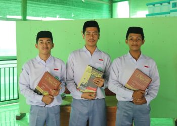 Fuadi Luthfi: Negara Tak Boleh Membedakan Pesantren dan Madrasah