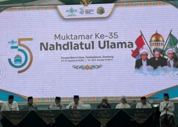 Gus Kikin Memimpin PBNU, setelah Pertarungan yang Menguras Energi