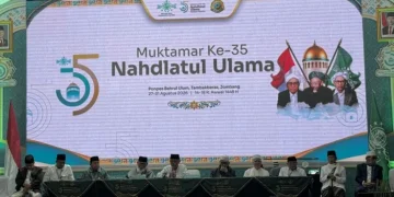 Gus Kikin Memimpin PBNU, setelah Pertarungan yang Menguras Energi