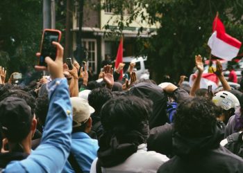 Demo 27 Agustus dan Negara yang Perlu Belajar Mendengar