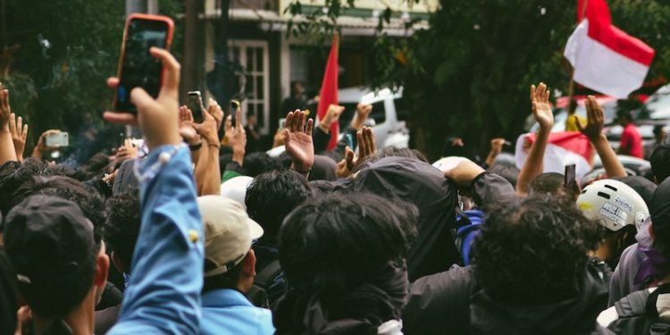 Demo 27 Agustus dan Negara yang Perlu Belajar Mendengar